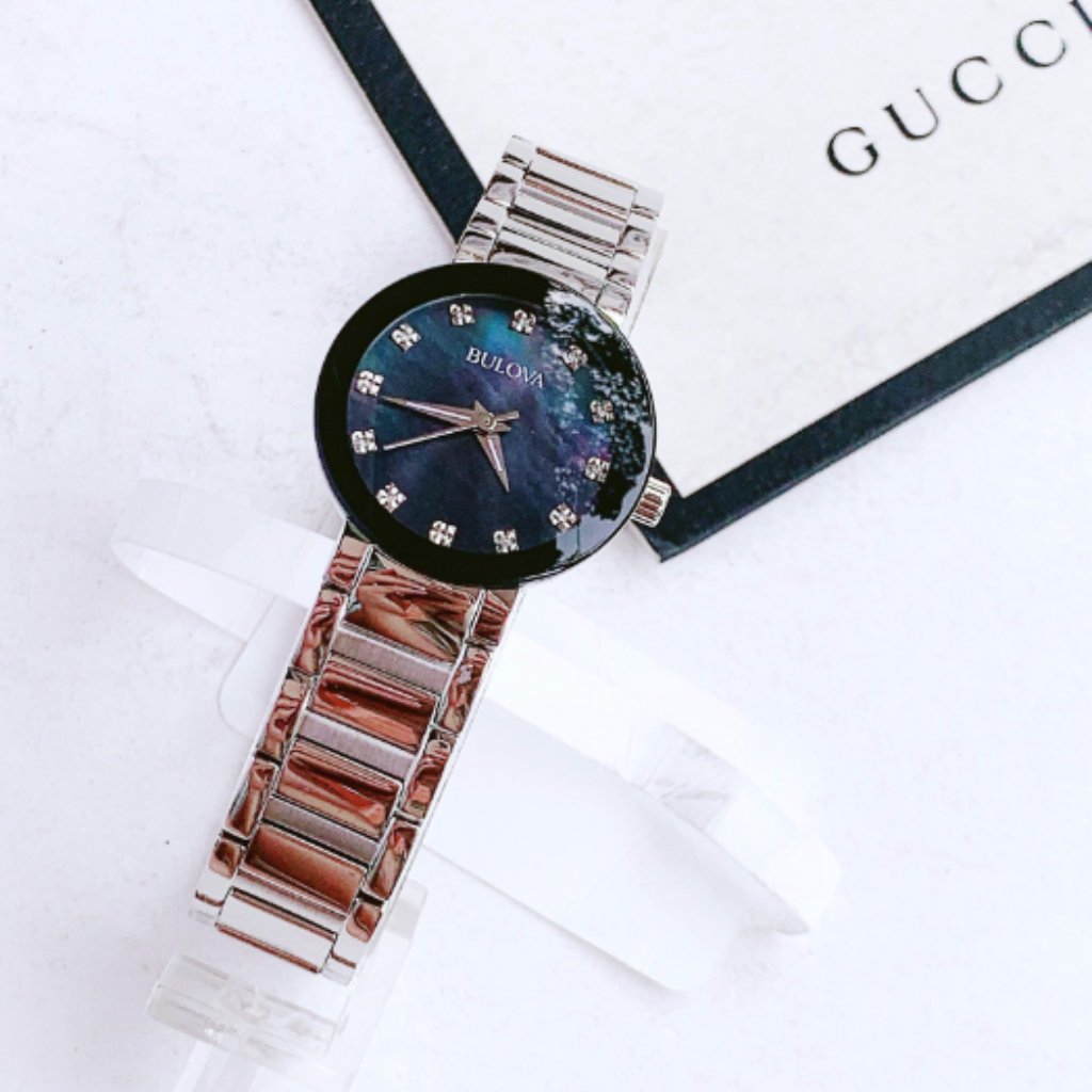 Ladies Bulova 26mm Diamond Silver Watch Rainbow Ladies Bulova 26mm Diamond Silver Watch Rainbow